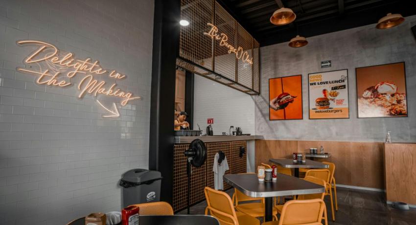 Fast food restaurant 