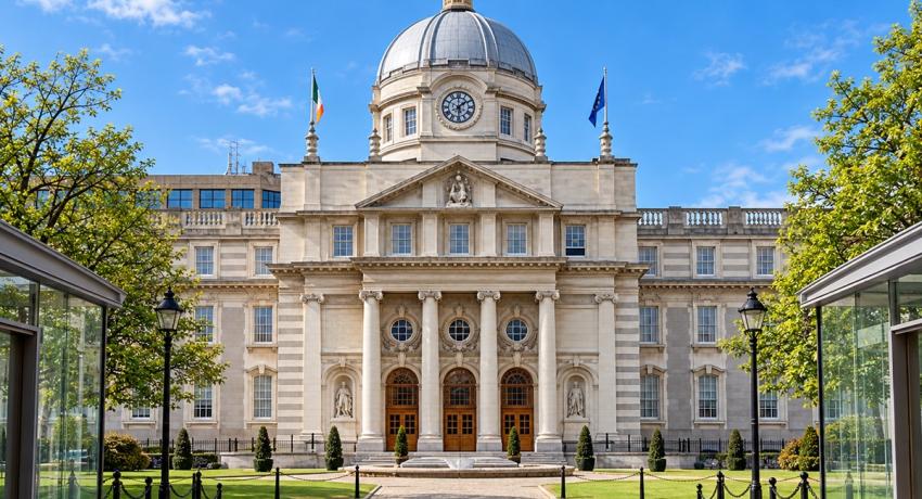 Government buildings 