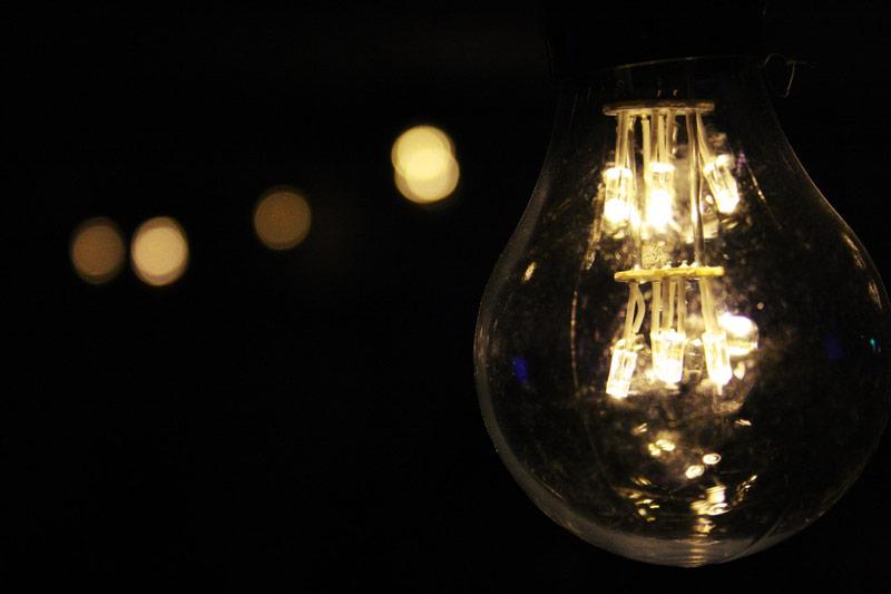 Light bulb